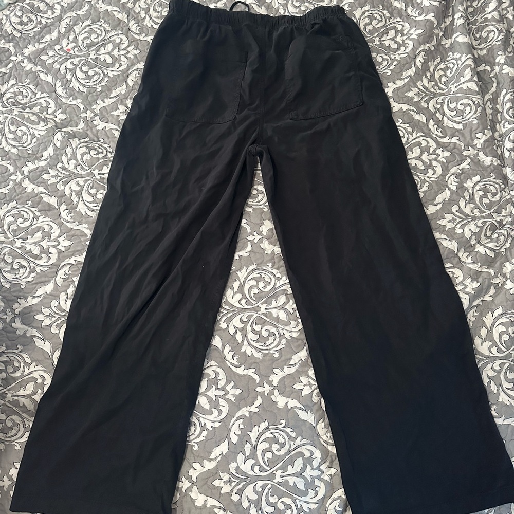 American Eagle cargo pants